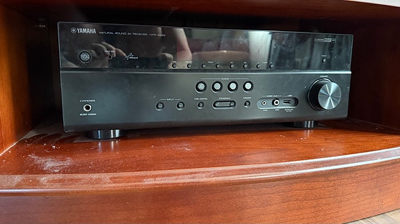 AudioPro + Yamaha kotiteatteri järjestelmä