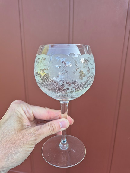 Kauniit punaviini / cocktail lasit 6 kpl