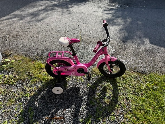 S'cool niXe 12" – laadukas lasten pinkki polkupyörä (ensiomistajalta)