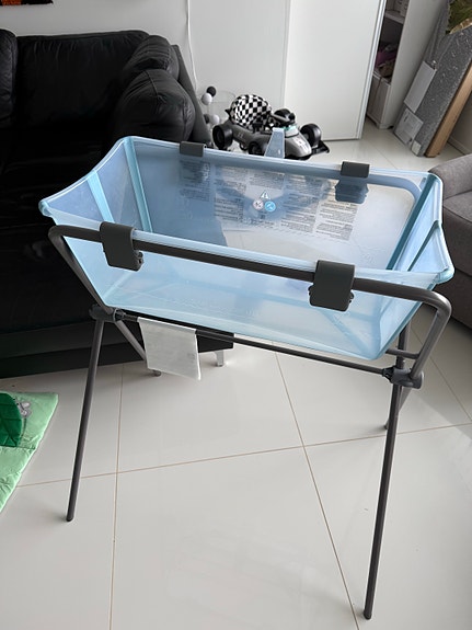 Stokke Flexi Bath kylpyamme ja ammejalat