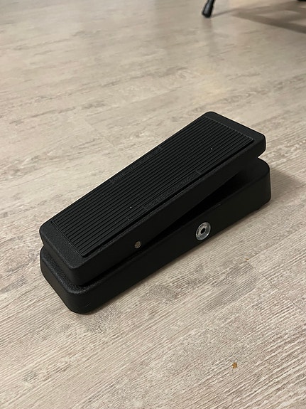Cry Baby GCB95 wah-pedaali