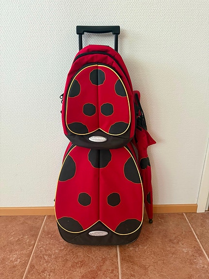 Samsonite leppäkerttu lasten matkalaukku ja reppu unisex