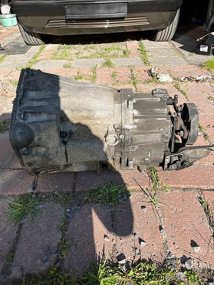 w211 manuaali vaihdelaatikko
