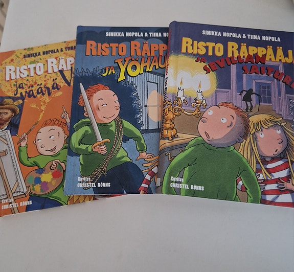 3 Risto Räppääjä kirjaa