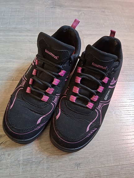 Kuoman soft shell- lenkkarit