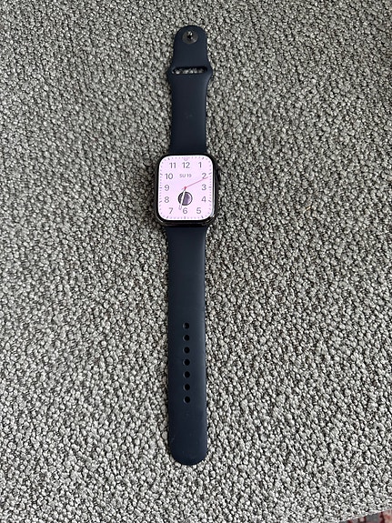 Apple Watch Series 7 45 mm