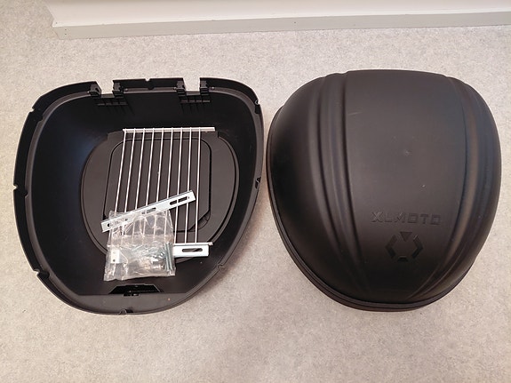 XL-Moto moottoripyörän takalaukku uusi