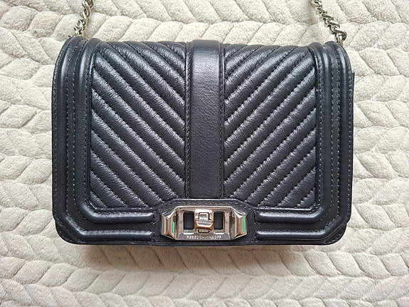 Erittäin hyväkuntoinen Rebecca Minkoff olkalaukku