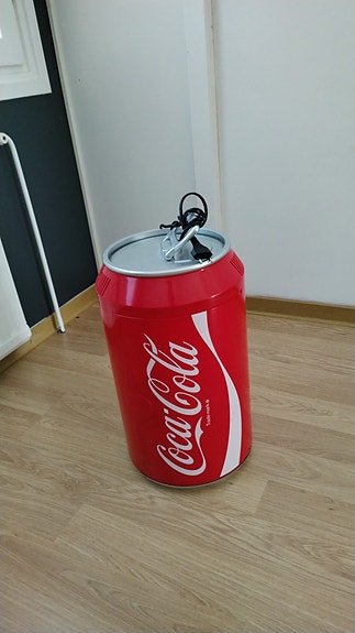 Coca Cola Limited jääkaappi