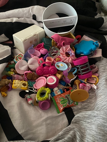 Littlest Pet Shop tarvikkeita ja pieniä osia