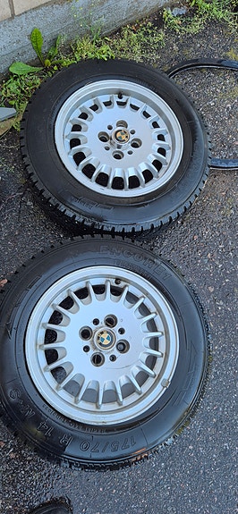 BMW aluvanteet 2kpl