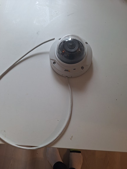 Axis P3364-VE valvontakamera dome PoE