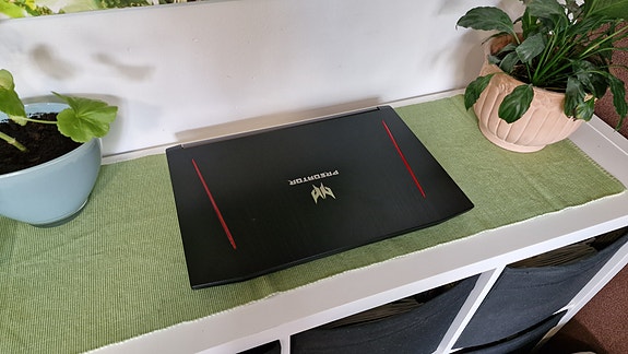 Acer Predator Helios 300 17,3' [ i7 8750h + 1060 6 Gb ]