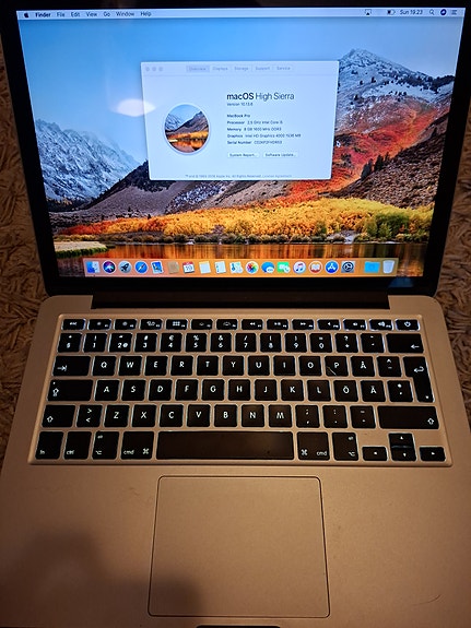 Apple MacBook Pro kannettava tietokone 13"