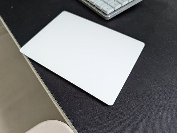 Apple magic trackpad 2