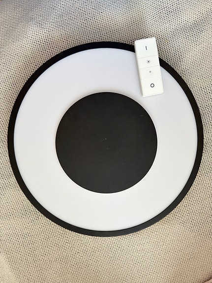 Philips Hue kattovalaisin