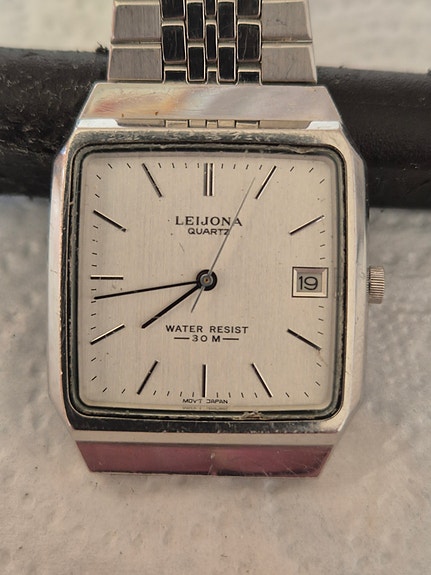 Miesten Leijona quartz 30m.