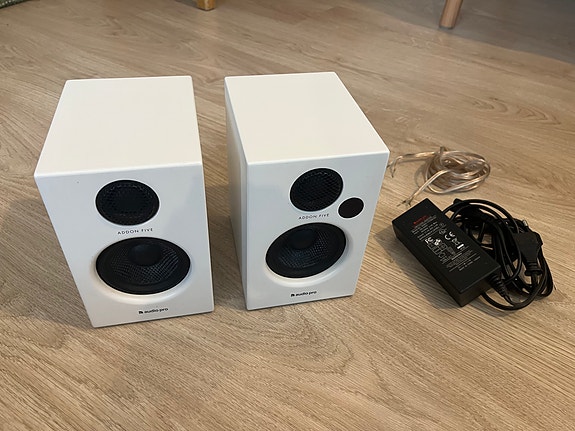 Audio Pro Addon Five -kaiuttimet