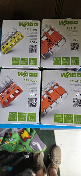 Wago liittimiä 4 pakettia