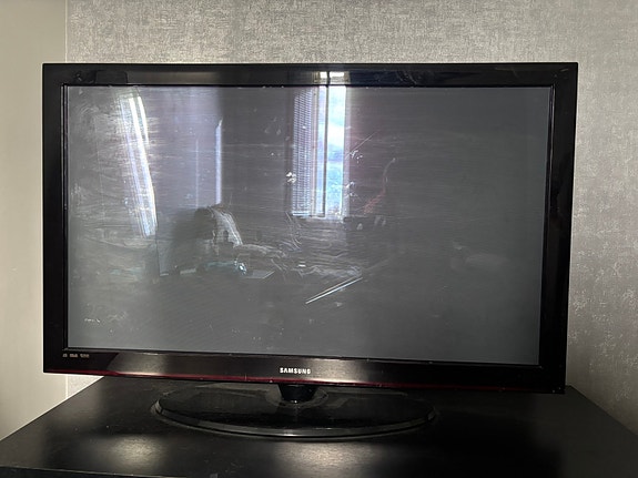 Samsung plasma-tv 50" musta