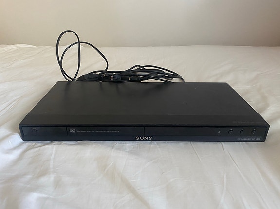 Sony DVD-soitin musta