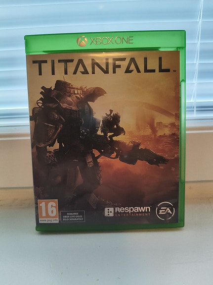 Titanfall Xbox One peli