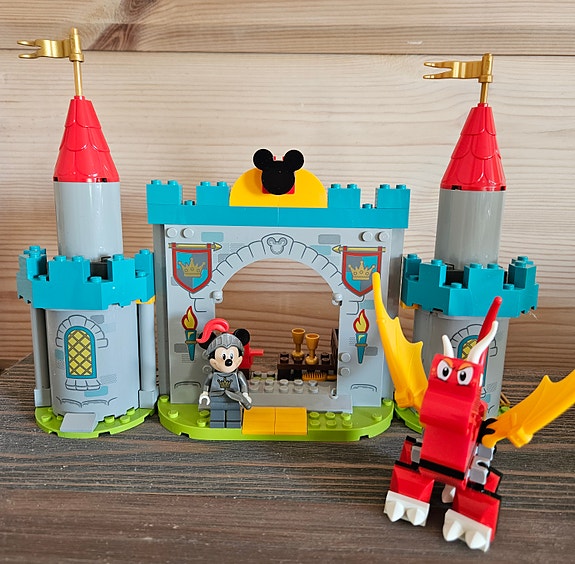 Lego 10780 linna ja Mikki
