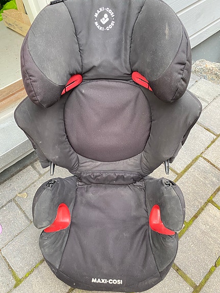 Maxi-Cosi ISOFIX-turvavyöistuin