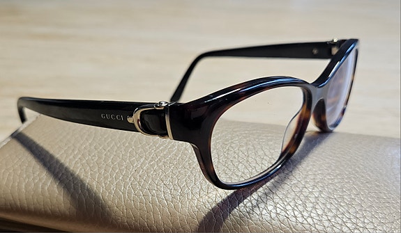 Gucci naisten silmälasit tummanruskea