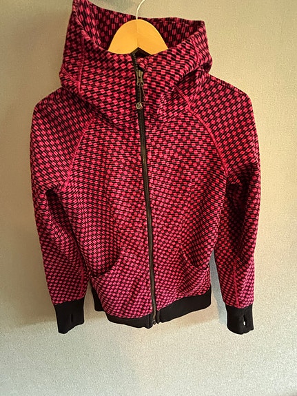 Lululemon laadukas ja ryhdikäs pinkkimusta huppari - S (alkup. hinta n. 150 e)