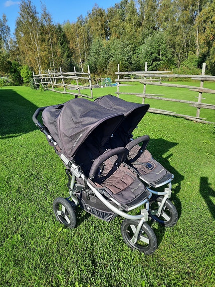 Bumbleride Indie Twin tuplarattaat