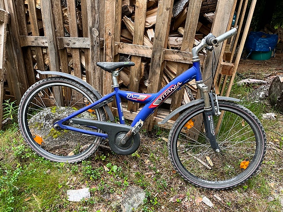 Titania Monaco 24”