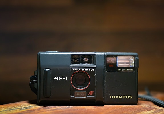 Olympus AF-1 filmikamera
