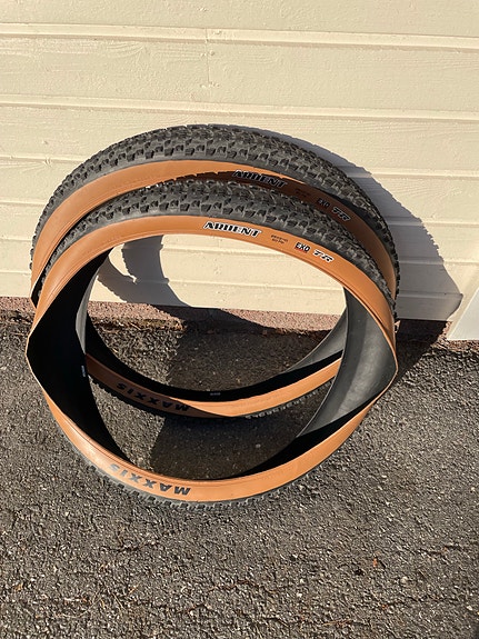 Maxxis Ardent EXO TR 29x2.40 maastopyörän renkaat ruskeat kyljet