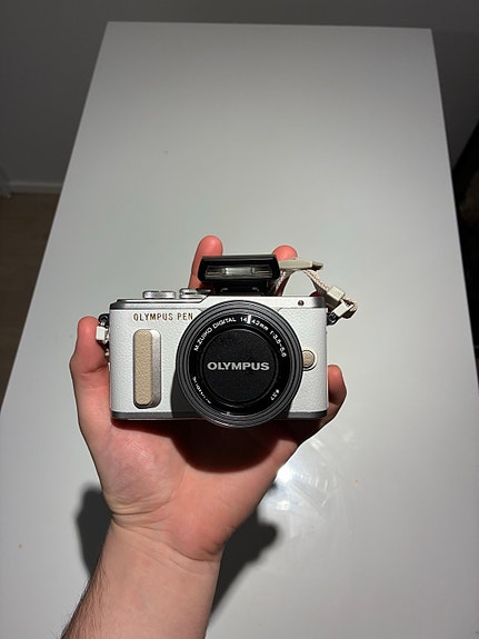 Olympus PEN EPL-8