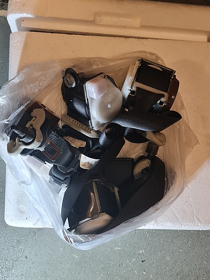 takaturvavyö sarja Nissan Qashqai+2 2013