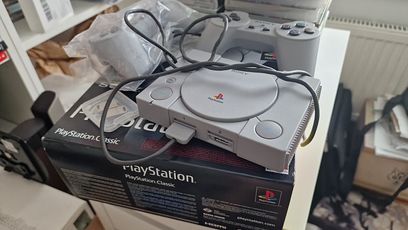 ps1 Mini konsoli