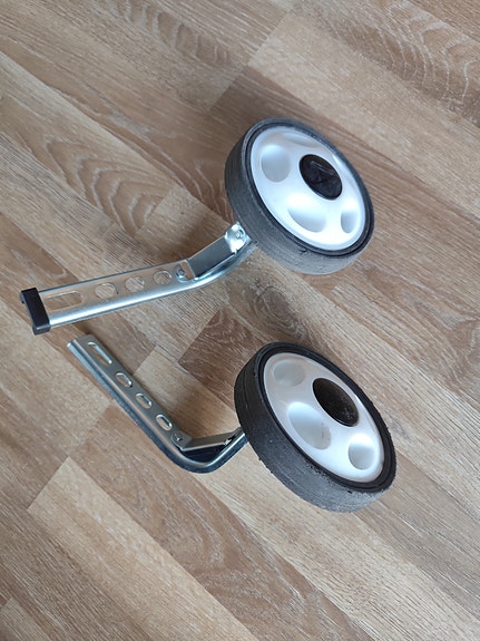 Apupyörät