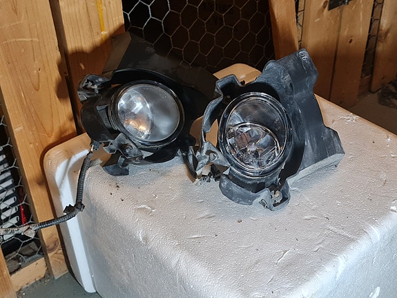 etusumuvalot Nissan Qashqai +2 2013