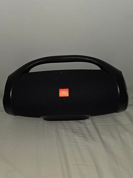 JBL Boombox kannettava Bluetooth-kaiutin