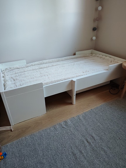Muuramen jolla sänky