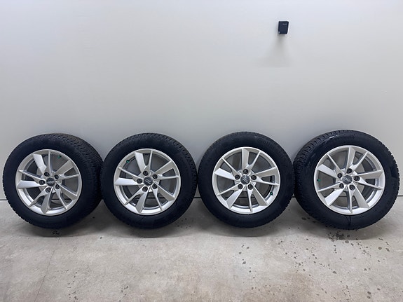 Audi A4 B9 alkuperäiset 16” alumiinivanteet
