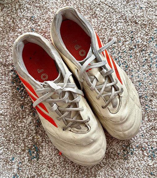 Adidas Copa, junior nappikset (38)