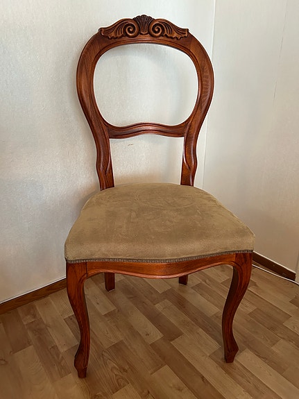 Rokokoo tuoli