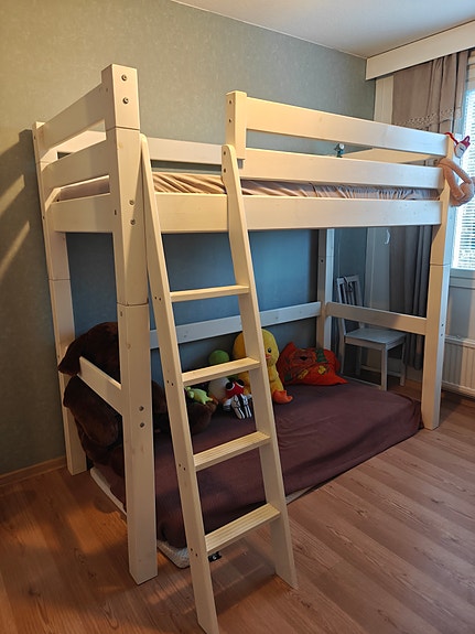 Lasten parvisänky vaalea puu
