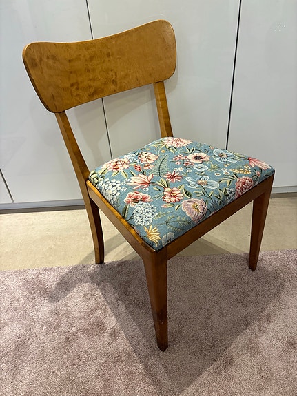 Vanha tuoli vintage 50-luvun retro