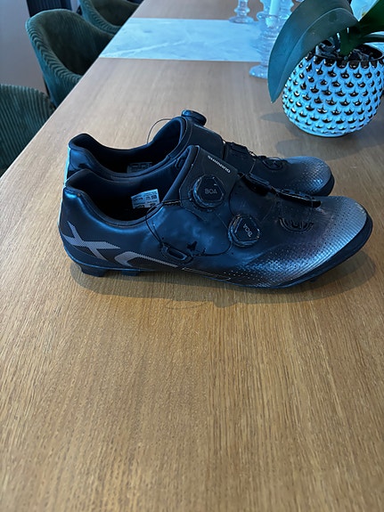 Shimano XC702 MTB