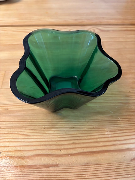 Iittala Alvar Aalto -malja 75 mm, smaragdinvihreä