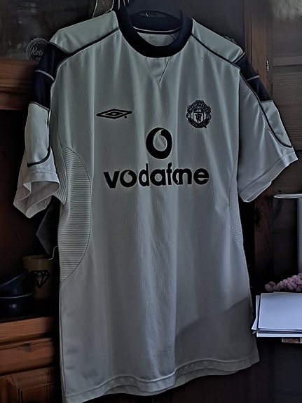 Manchester United- pelipaita 2000-01