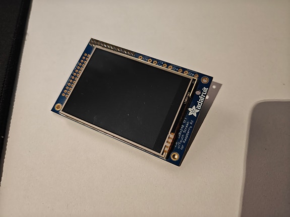 PiTFT 2.8" TFT 320x240 kapasitiivisella kosketusnäytöllä